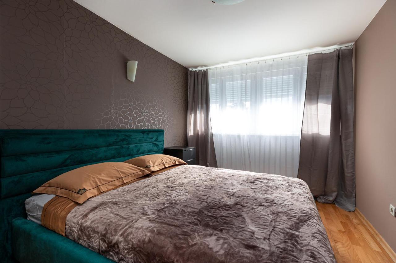 Apartment Nava Split Exterior photo
